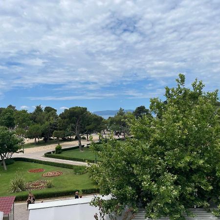 Sandra Apartments Makarska Bagian luar foto