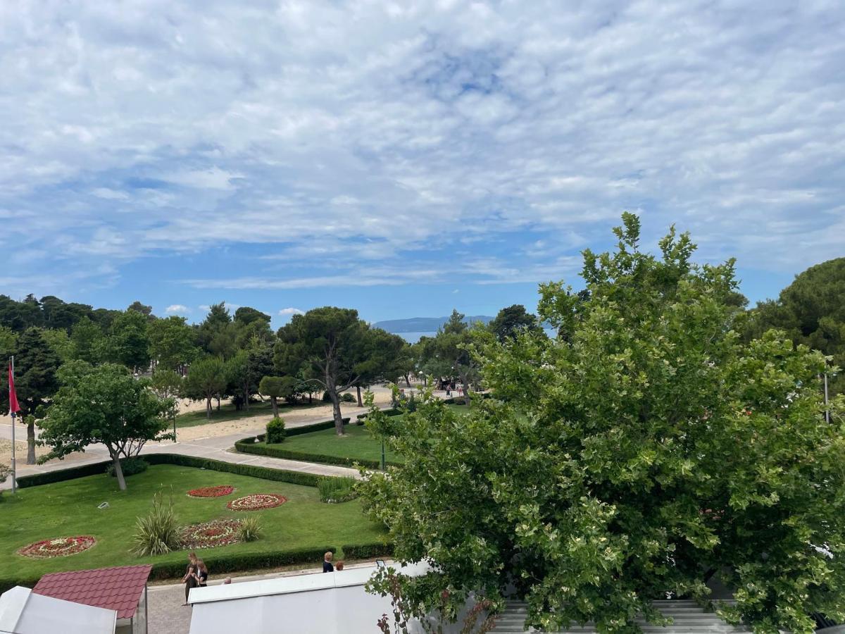 Sandra Apartments Makarska Bagian luar foto