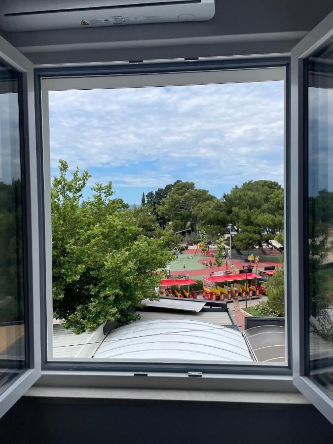 Sandra Apartments Makarska Bagian luar foto