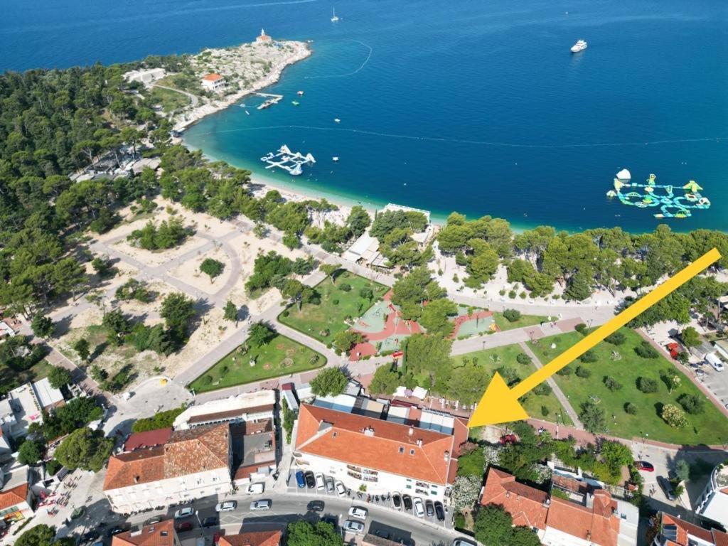 Sandra Apartments Makarska Bagian luar foto